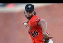 Giants' Pride Night marred by player protest, Bible verse inscriptions